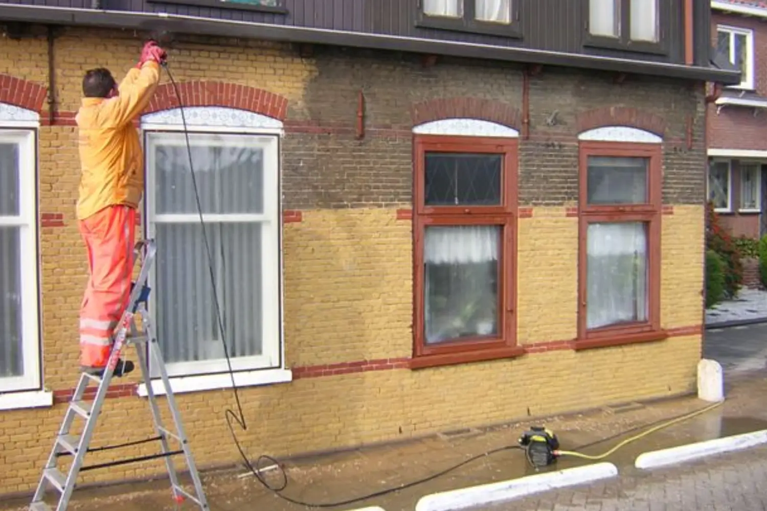 Gevelreiniging • Waddinxveen • Renopartner